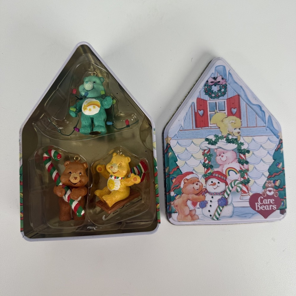 Care Bears Holiday Christmas Ornament Set of 3 in Tin 2003 Carlton Cards CXGFT-0